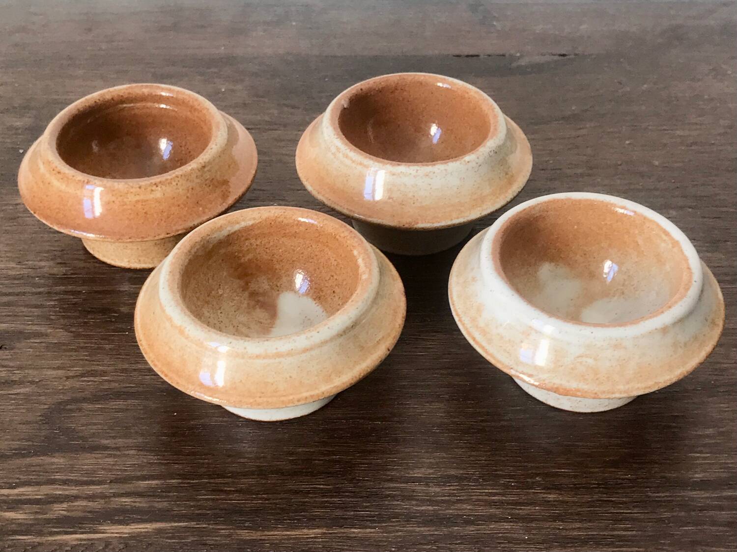 Set of 4 stoneware egg cups