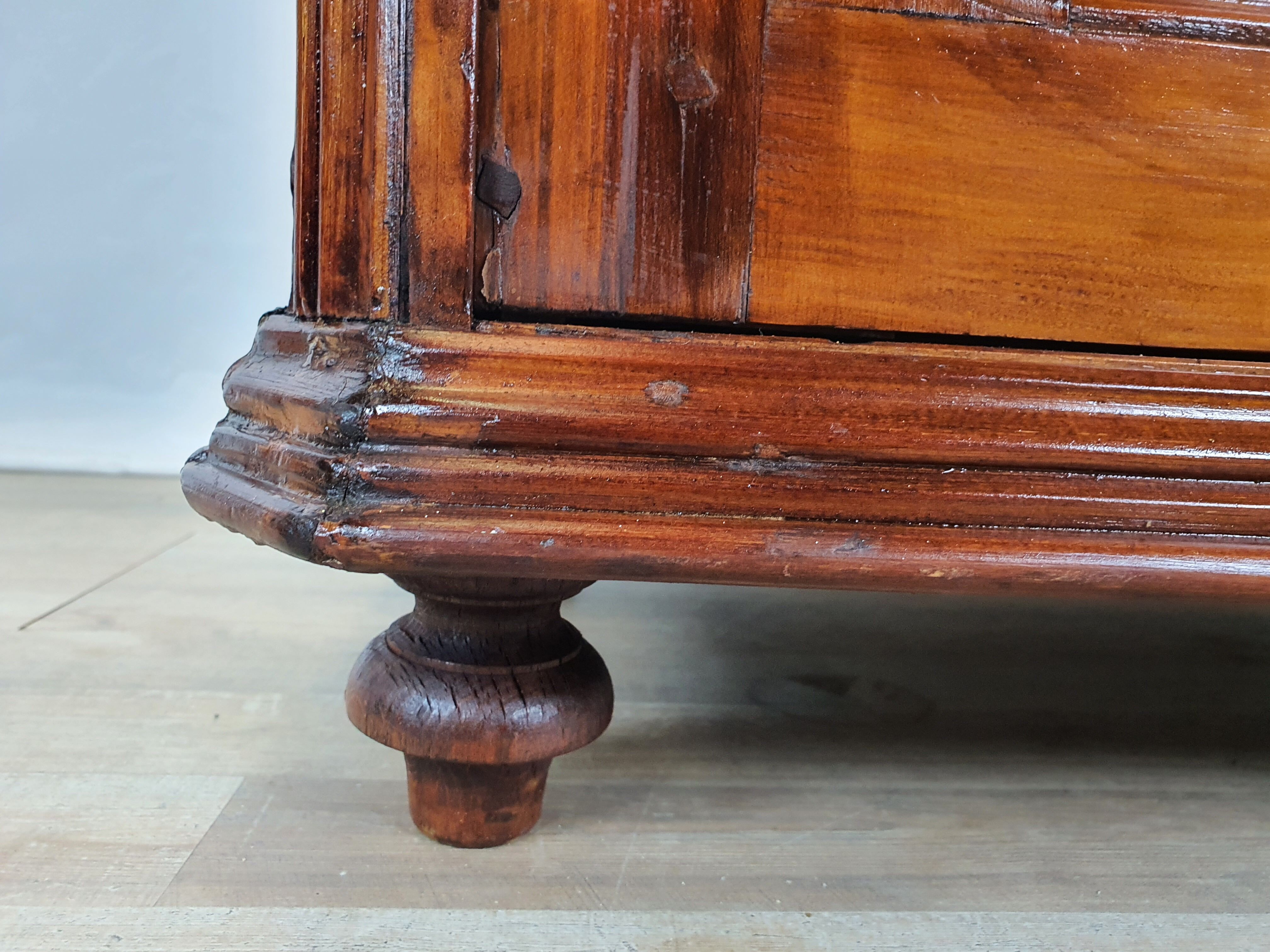 Rustic Wardrobe in Fir with Curtains