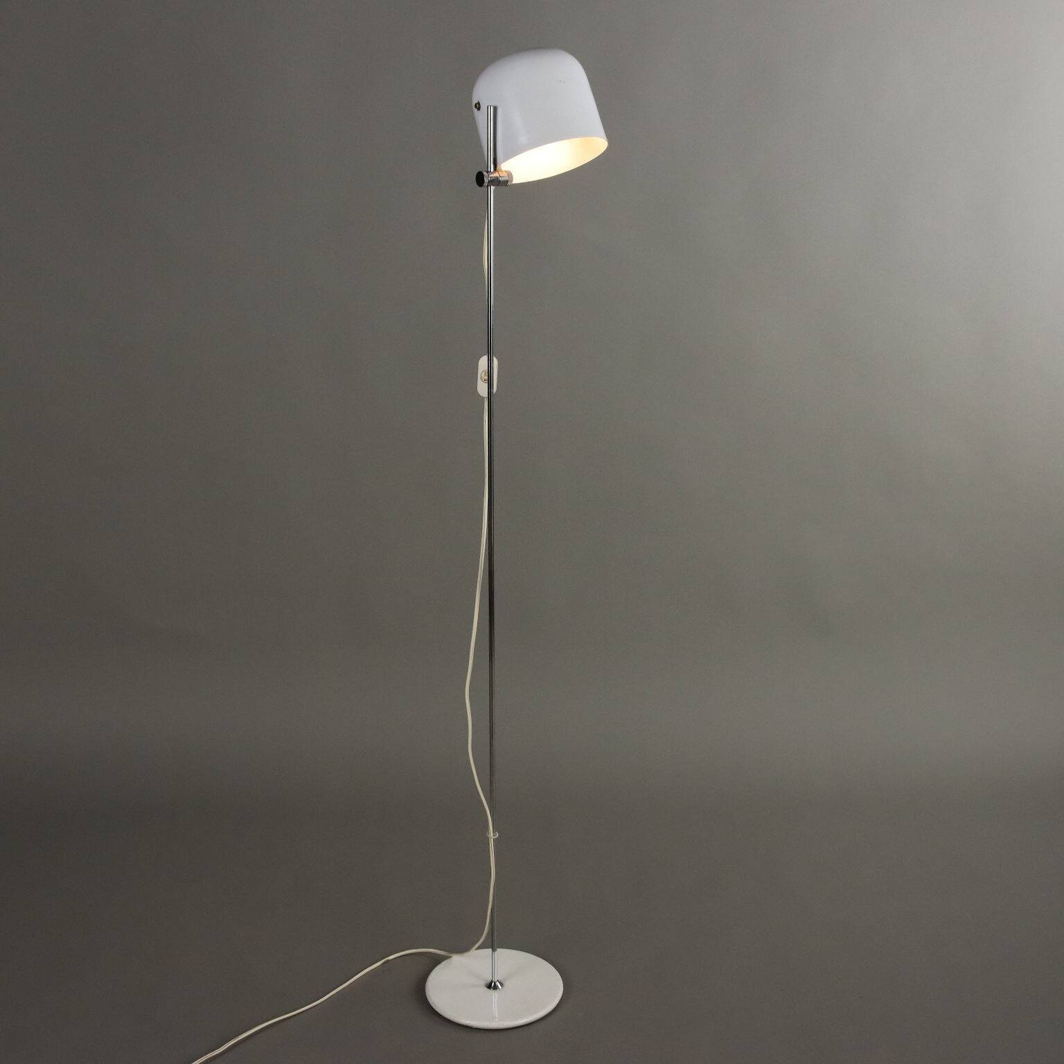 Lampe de table vintage acier aluminium Italie années 1960