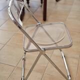 4 folded chairs
