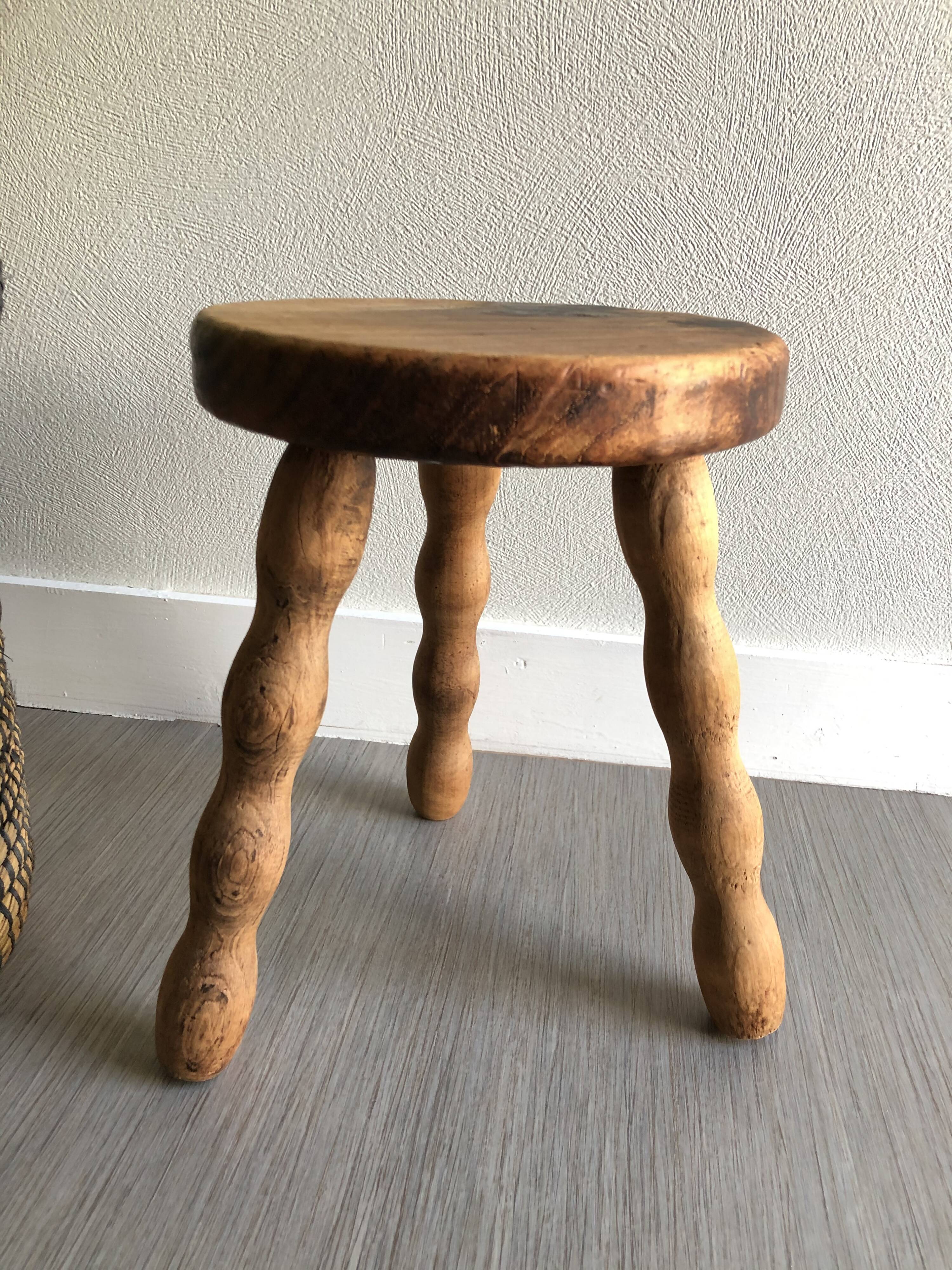 Wood tripod stool