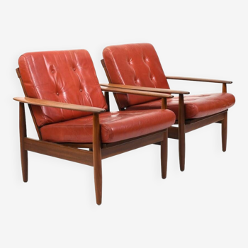 Pair of Danish / Scandinavian Teak Easychairs wit Leather 1960s