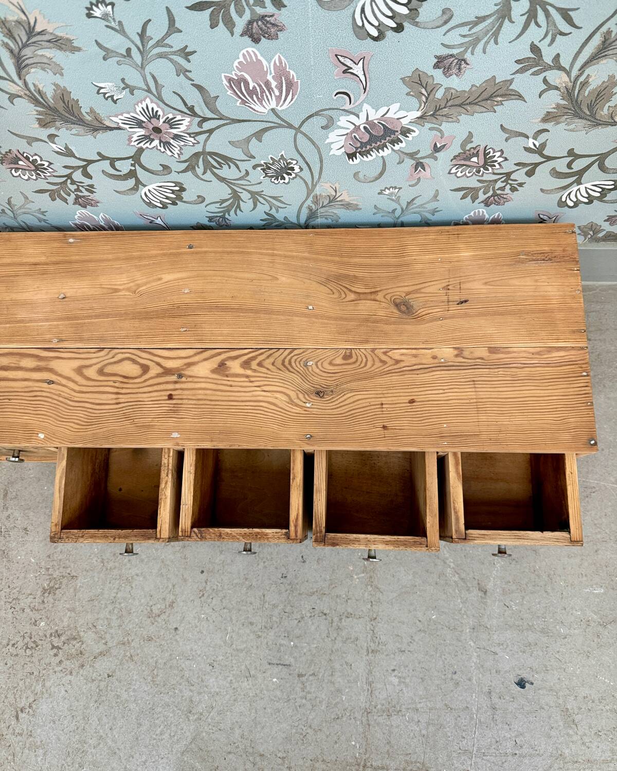 Long craft drawer unit (renovated)