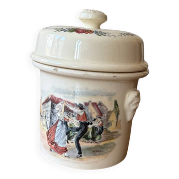 Old pot Sarreguemines, vintage terrine collection Obernai Alsace, Henri