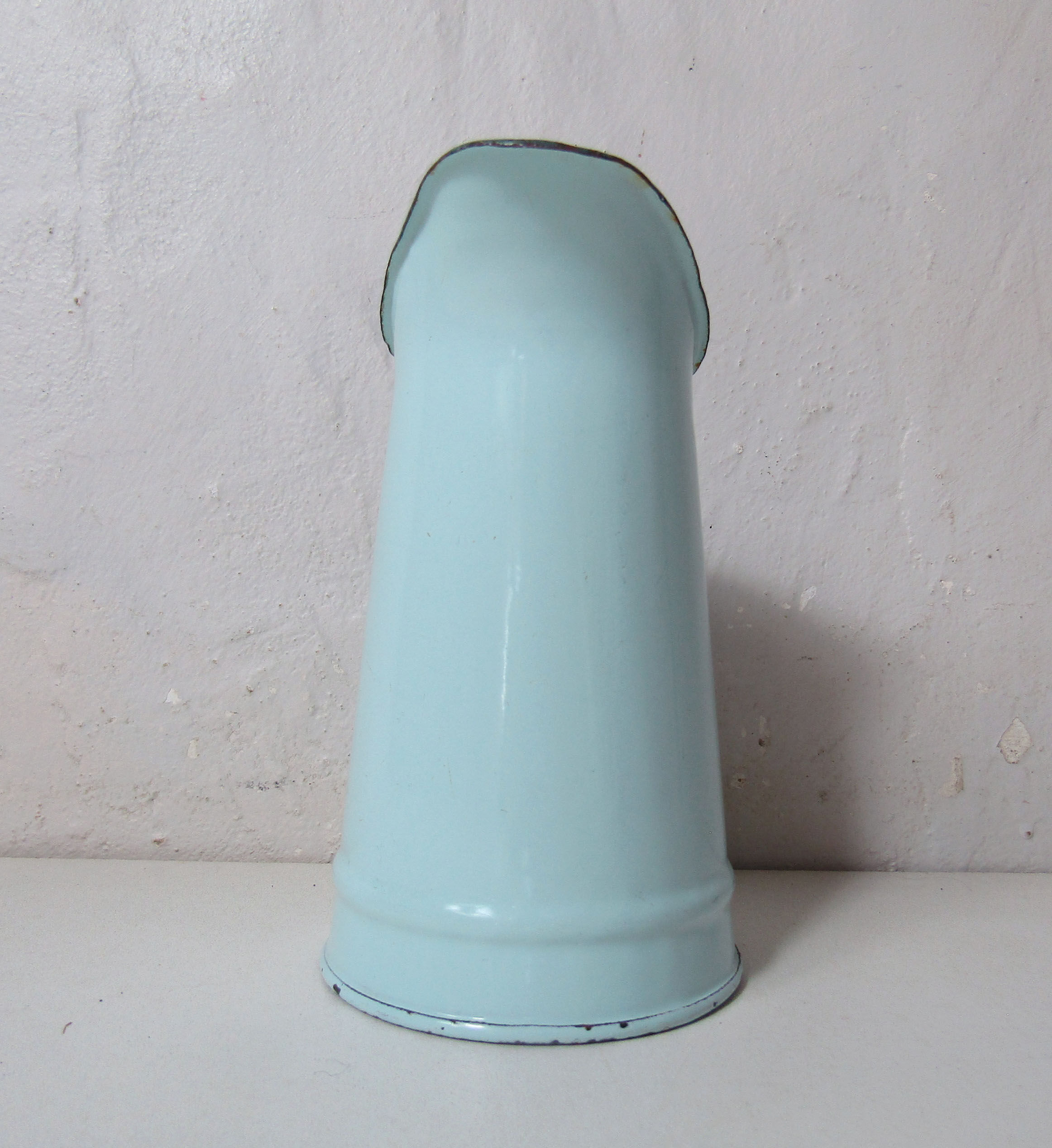 Old pitcher enamelled vintage mint