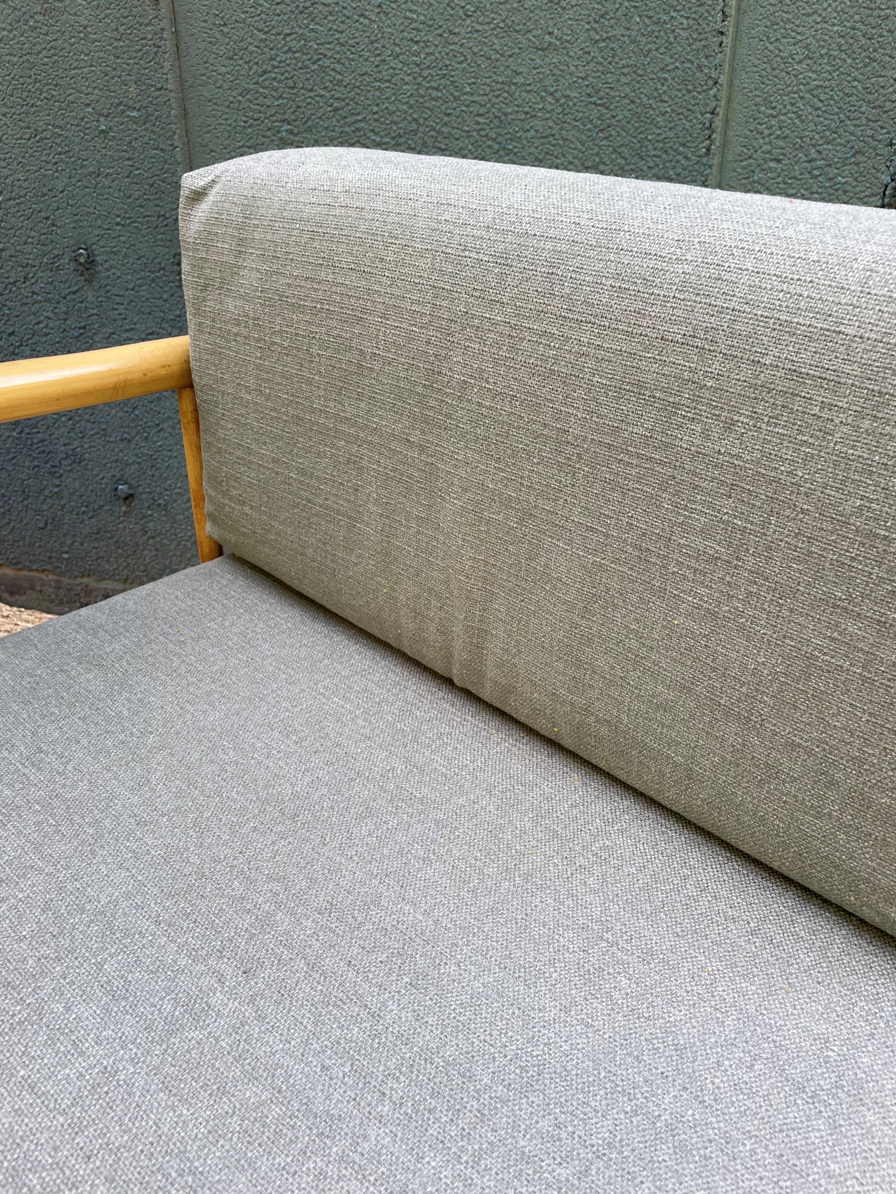 Paire de fauteuils en rotin vintage