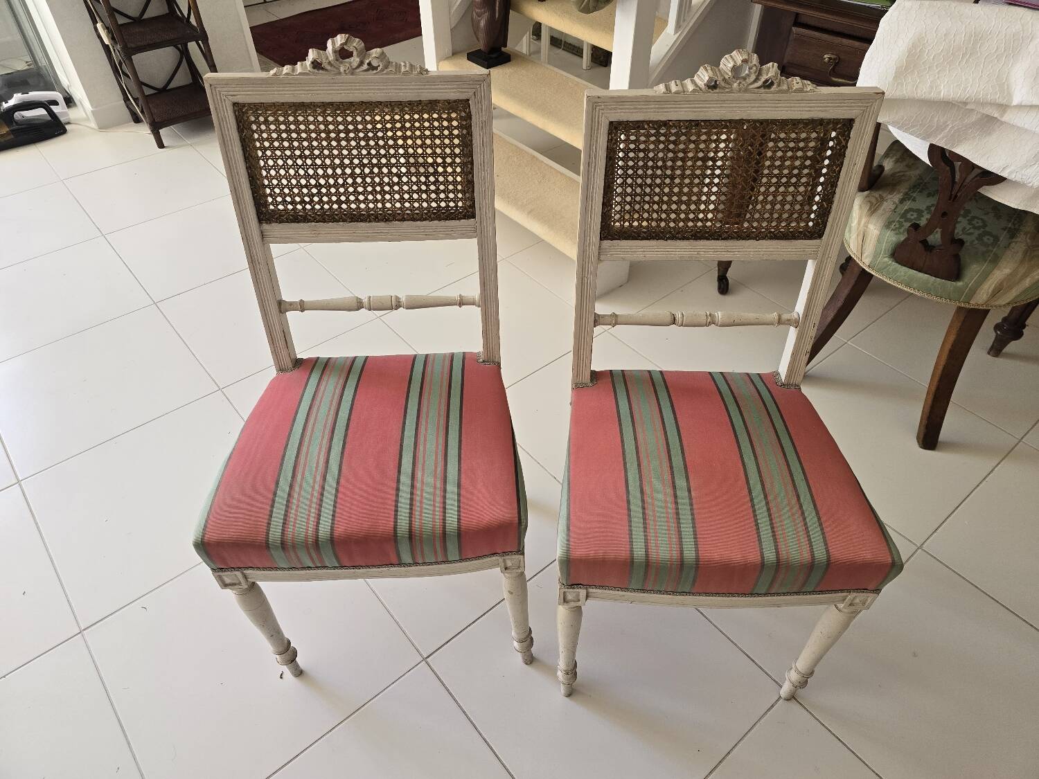 2 Chaises Louis XVI