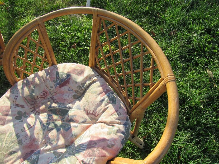 Garden set in rattan year 80s