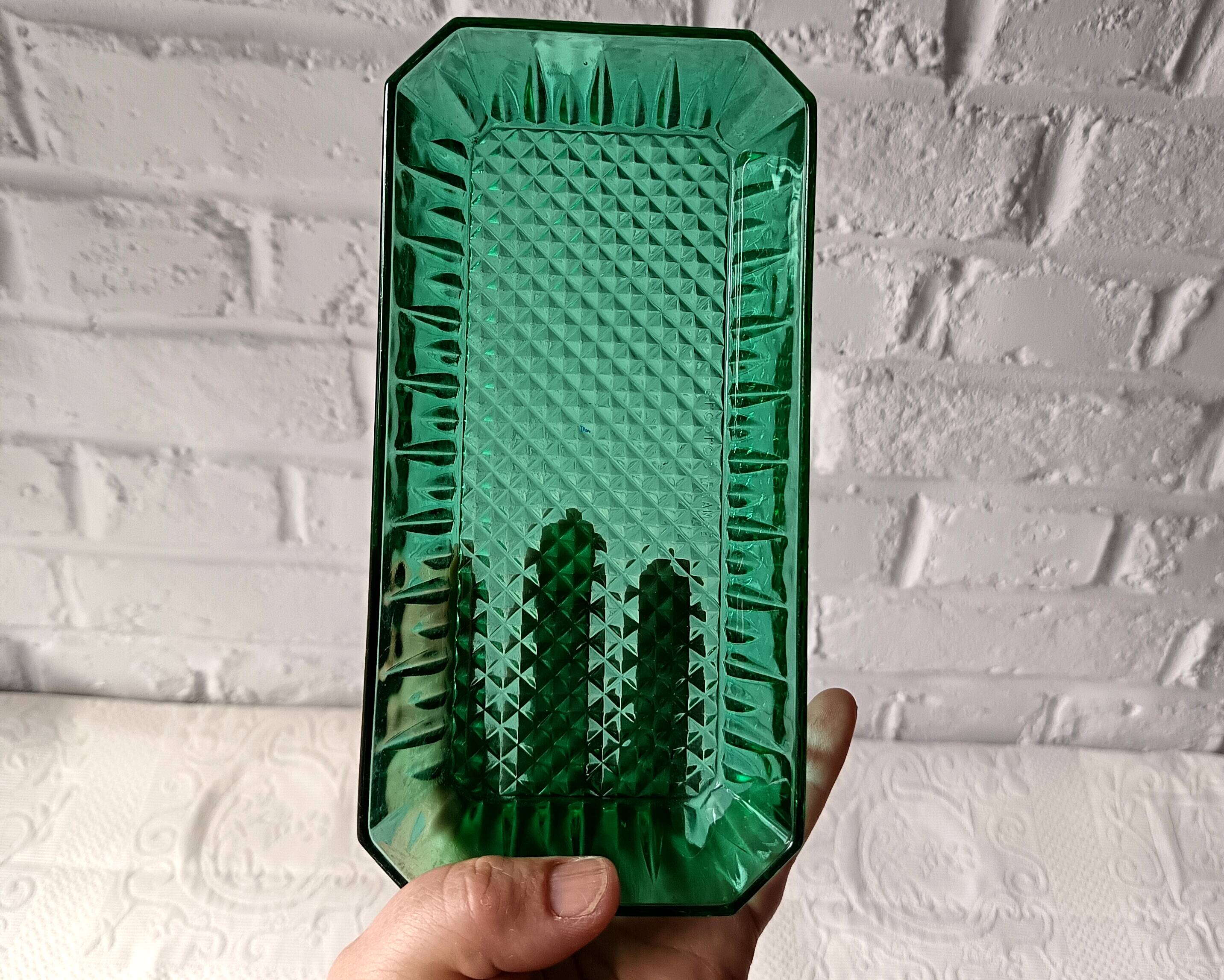 3 Arcoroc bowls in vintage emerald green molded glass