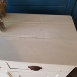 Former parisian buffet white