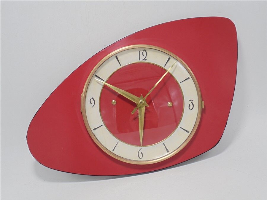 Vintage clock in red formica
