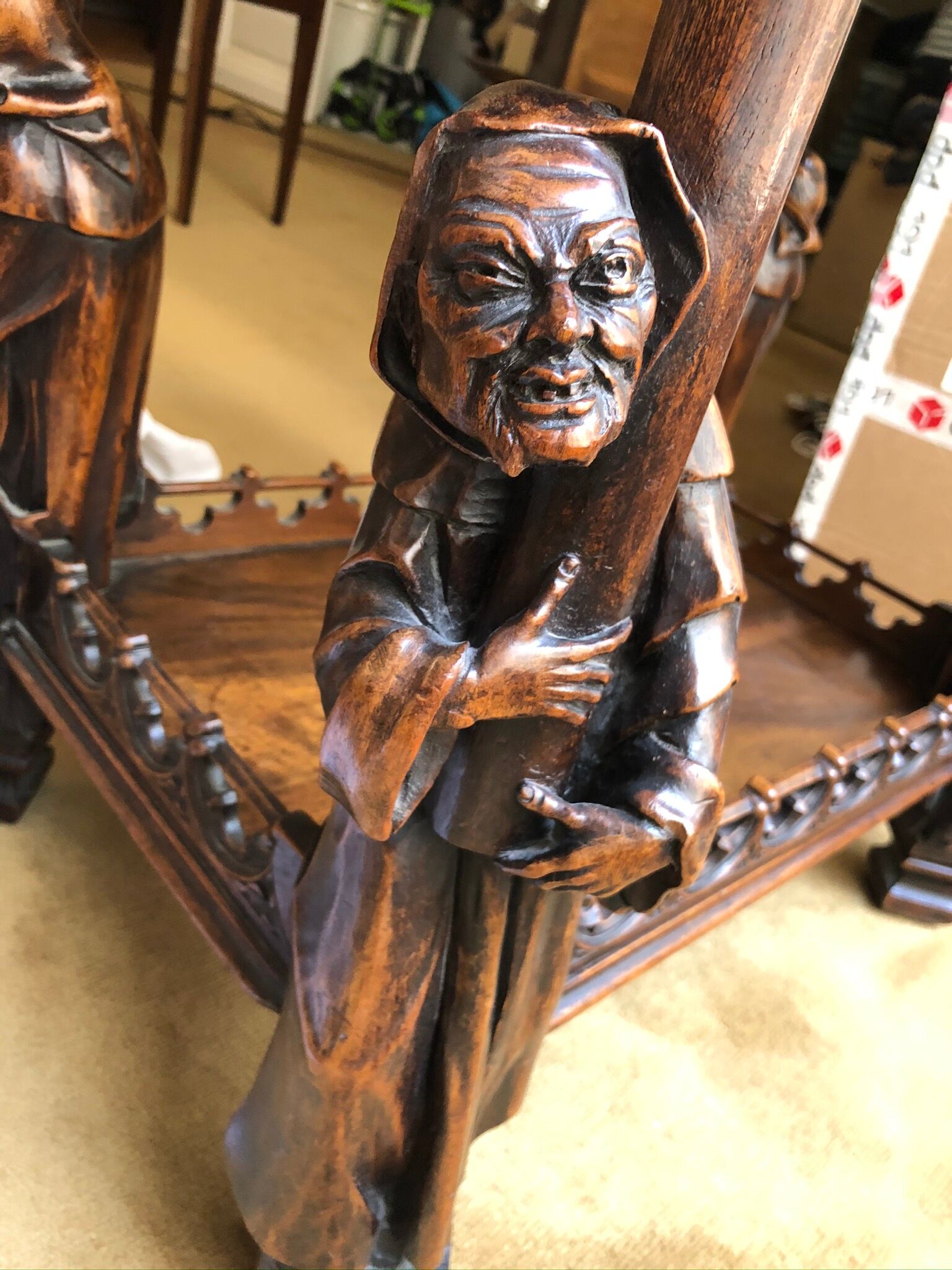 Console gothic style