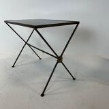 Pull-out tables in metal and glass