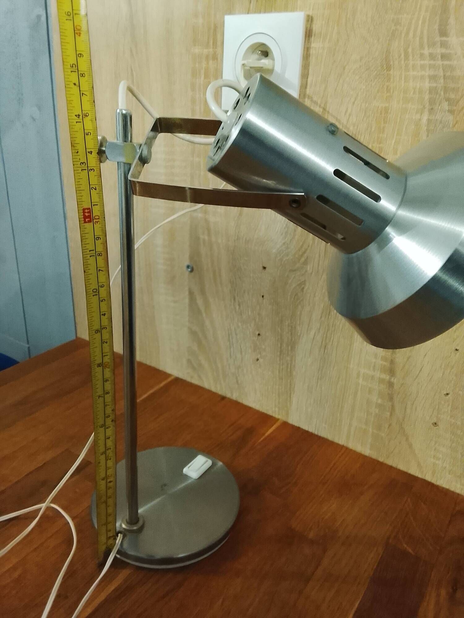 Aluminor desk lamp