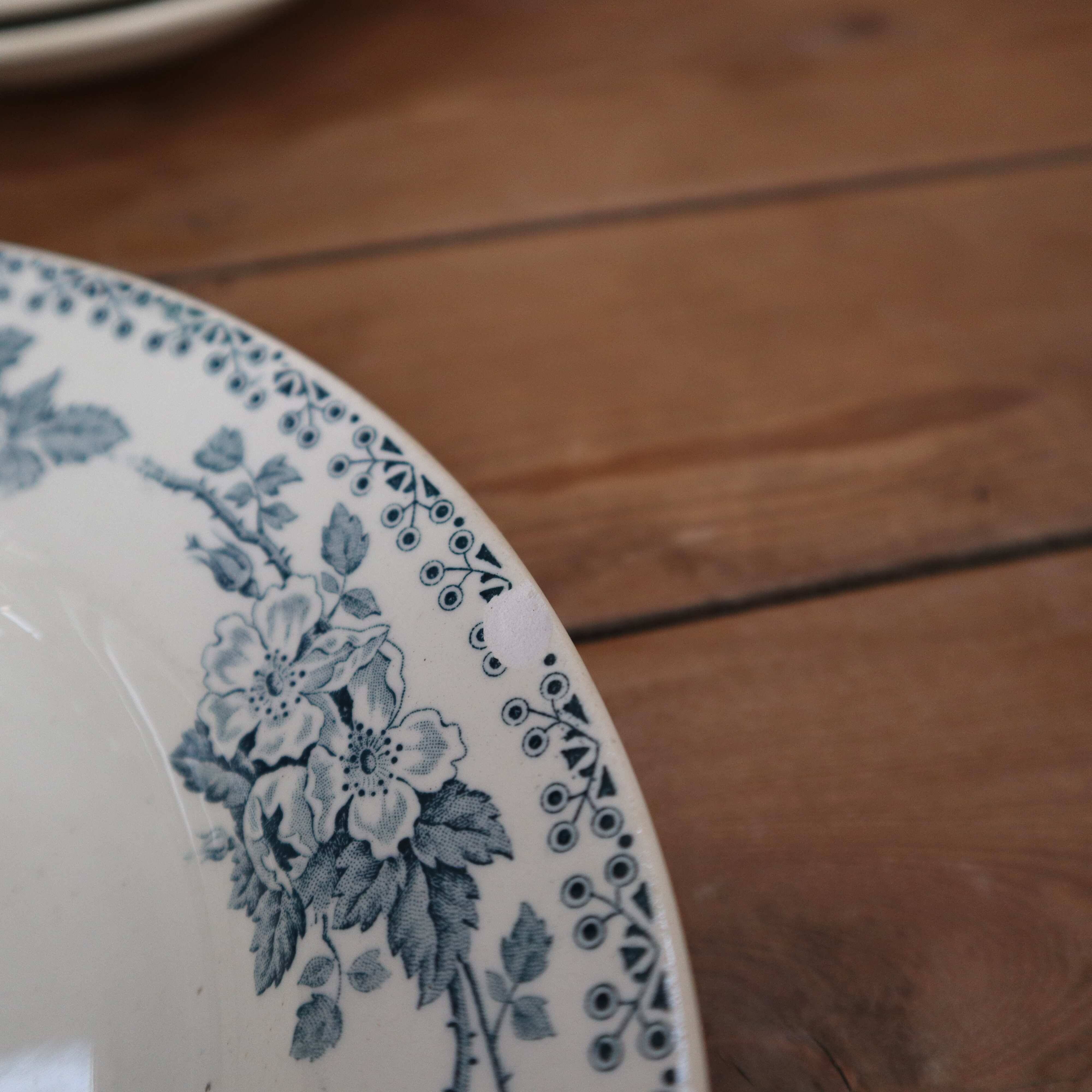 6 soup plates in Terre de Fer, Guadeloupe, St Amand and Hamage Nord