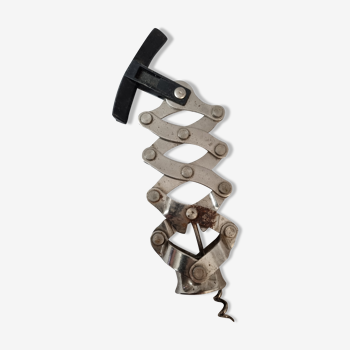 Corkscrew zigzag from 1960