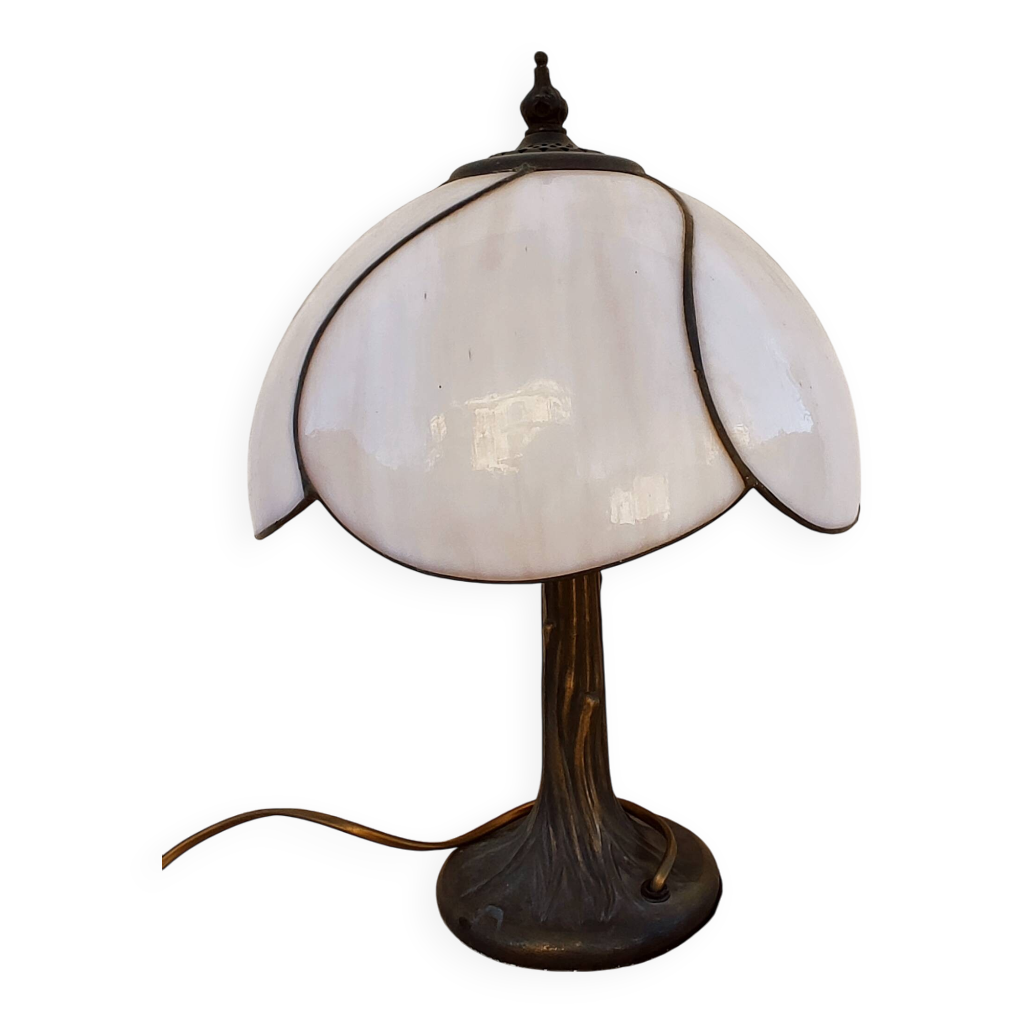 Art nouveau style lamp
