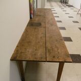 Farm table