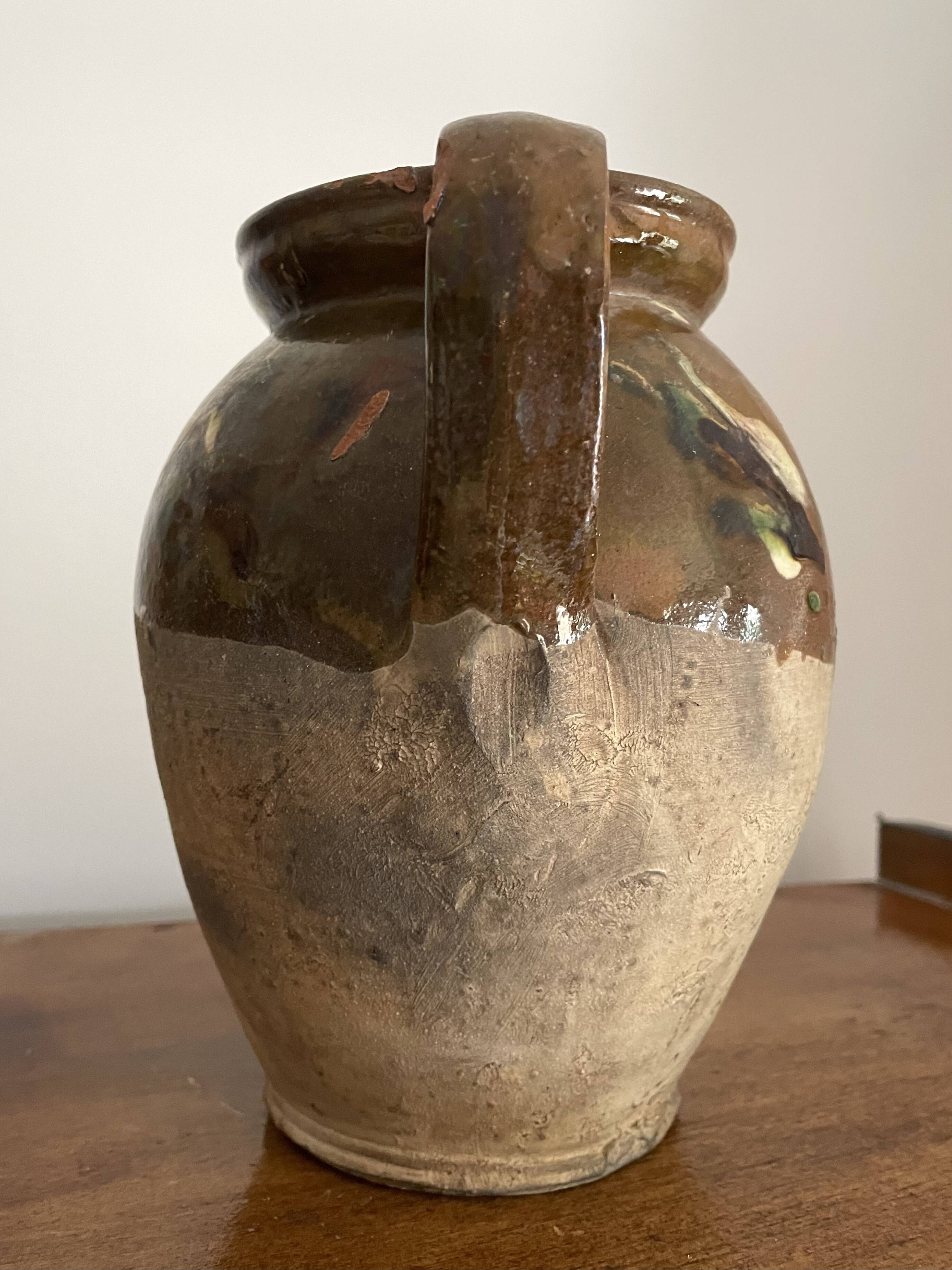 Lot d’une cruche et 2 petits vases