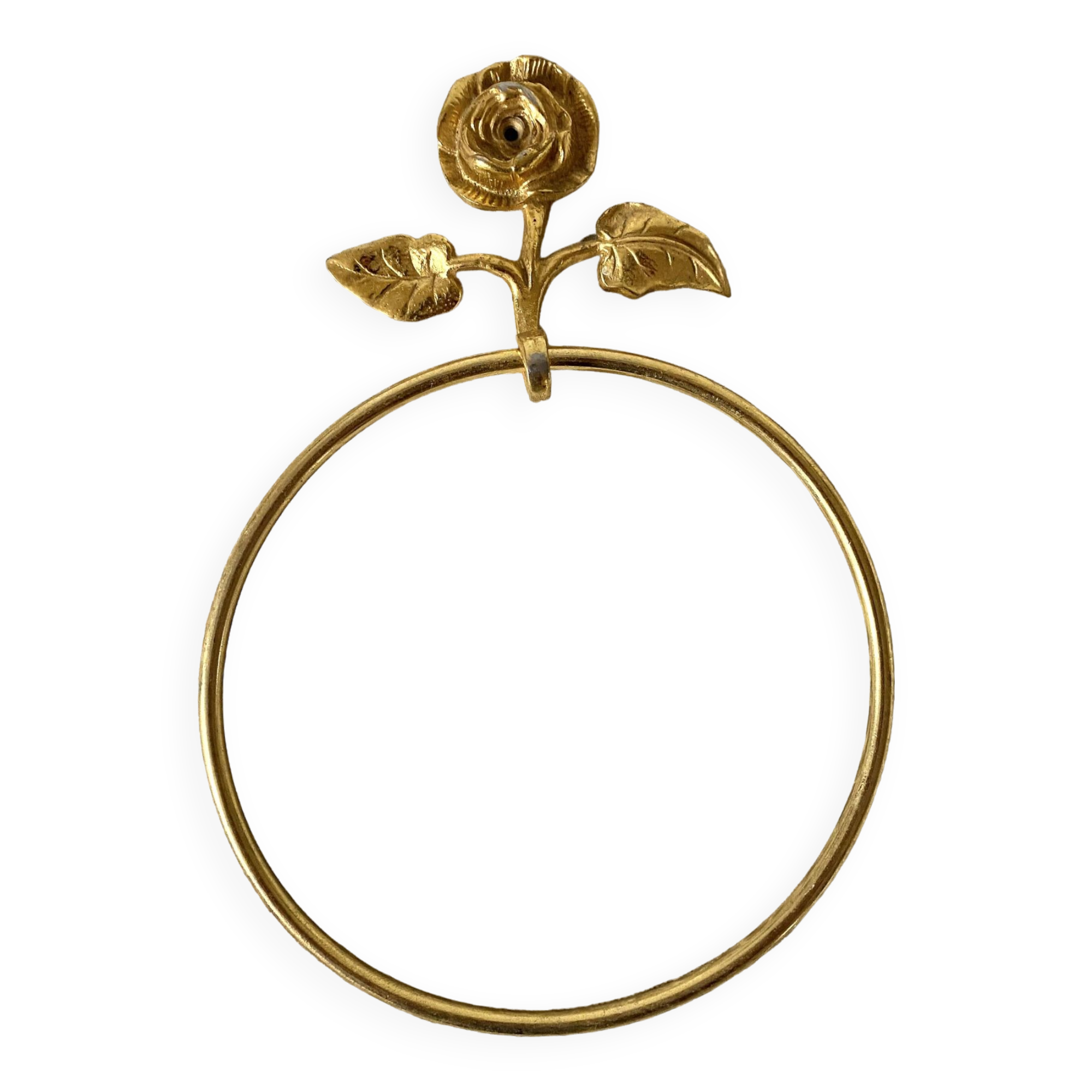 Gold ring towel holder, pink metal
