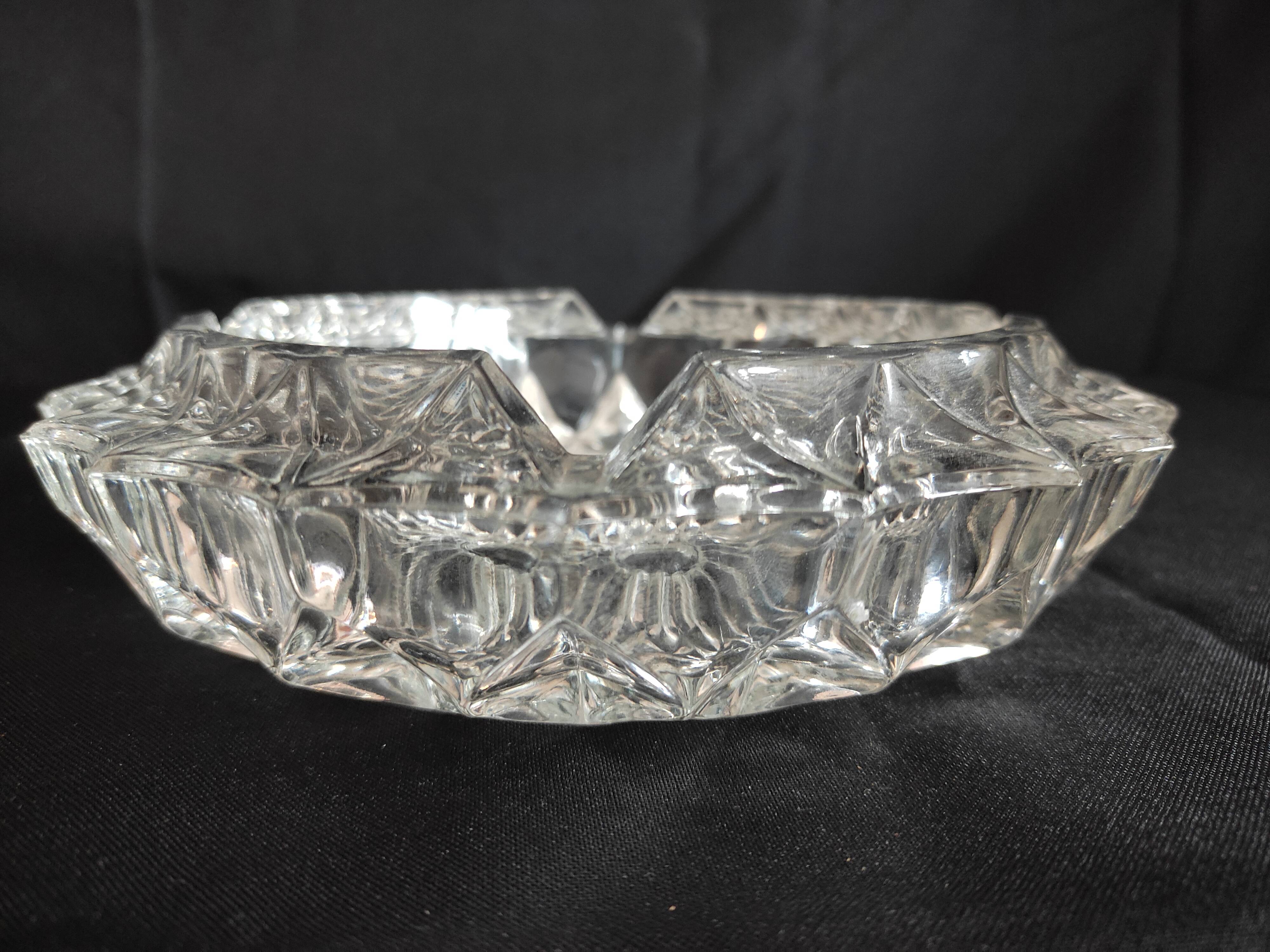 Glass crystal ashtray