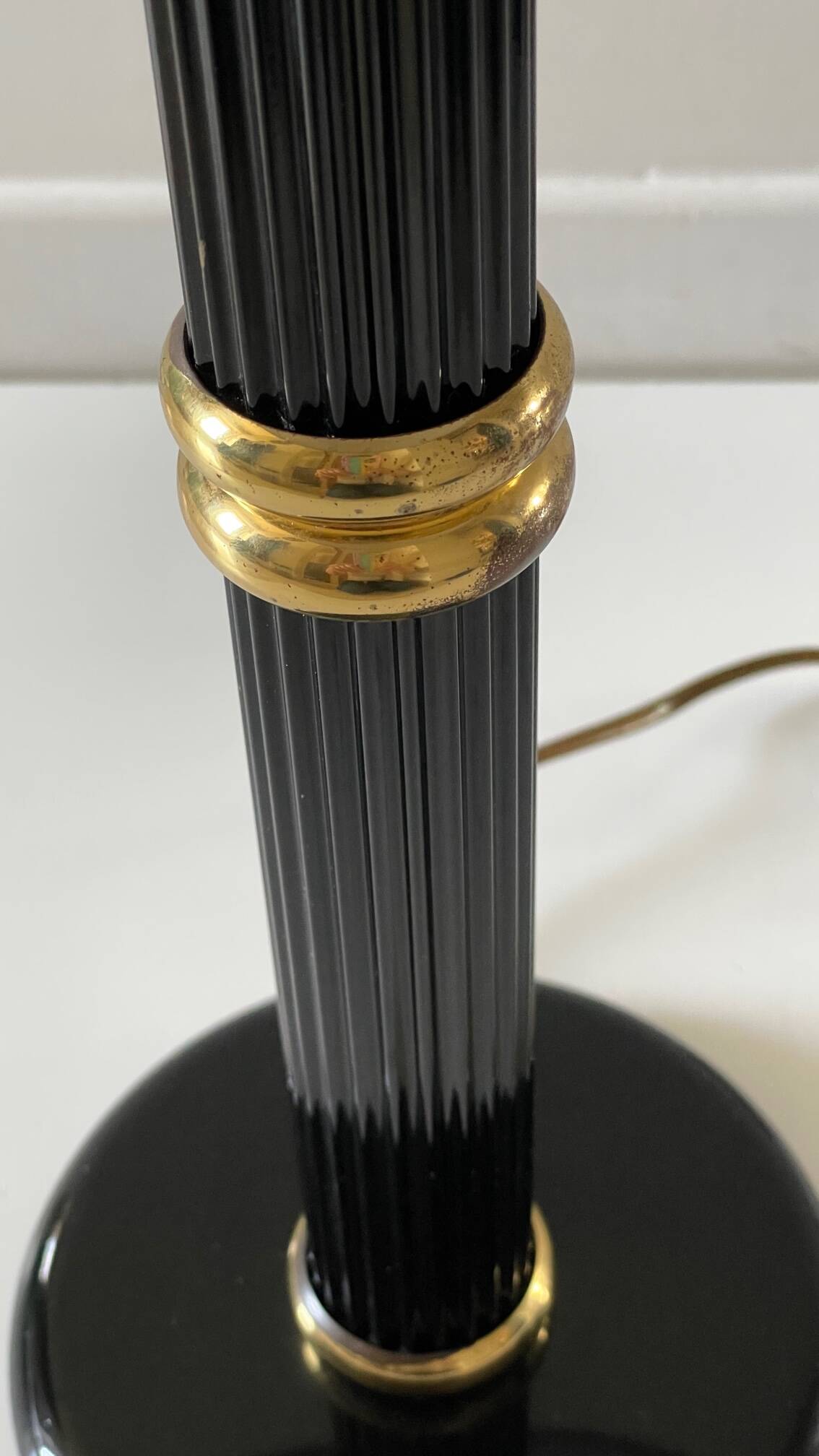 Lampe colonne par le dauphin