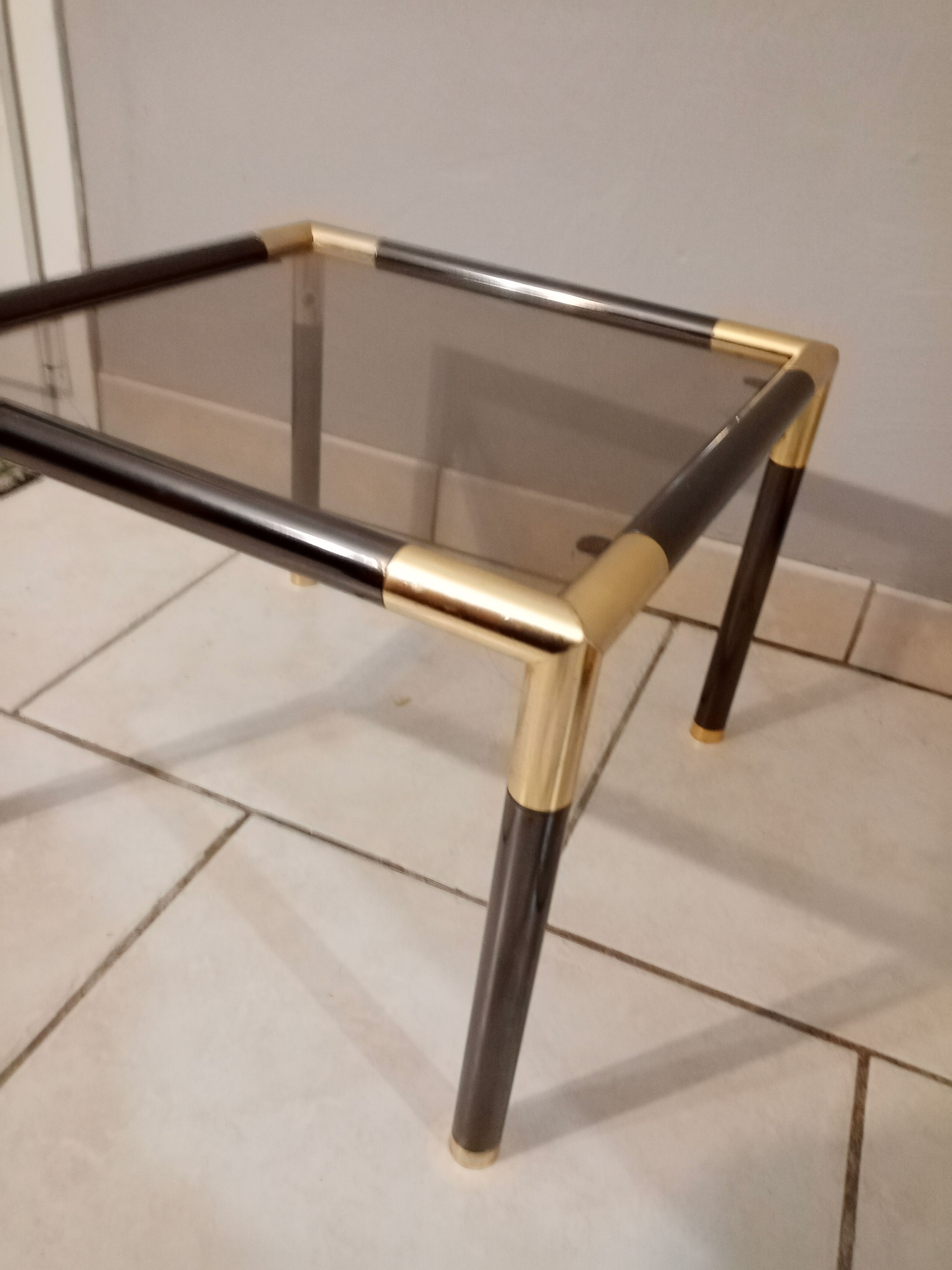 Vintage sofa end Italian design 70-80s side table