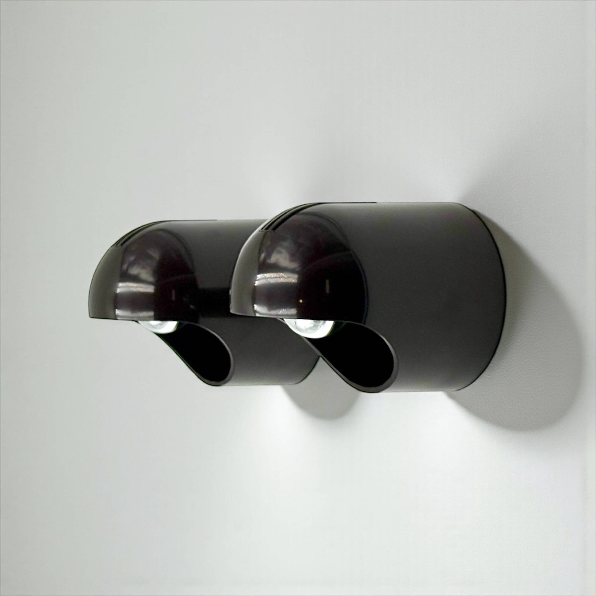 Pair of Brown Gedy Wall Lamps by Makio Hasuike 1970s Italian Design NOS