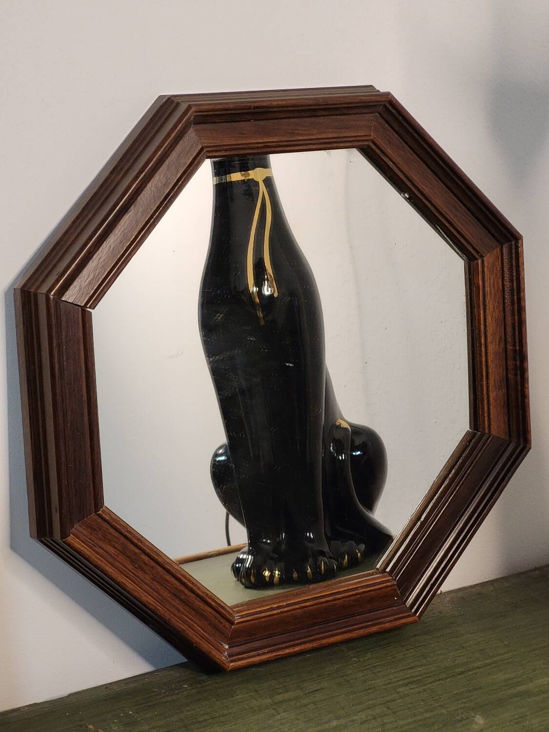 Octagonal mirror