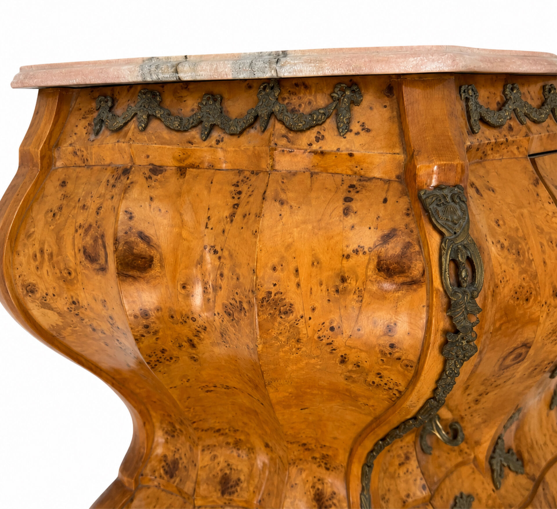 Grande commode bombée Louis XIV/Régence en loupe, bronze & marbre rose