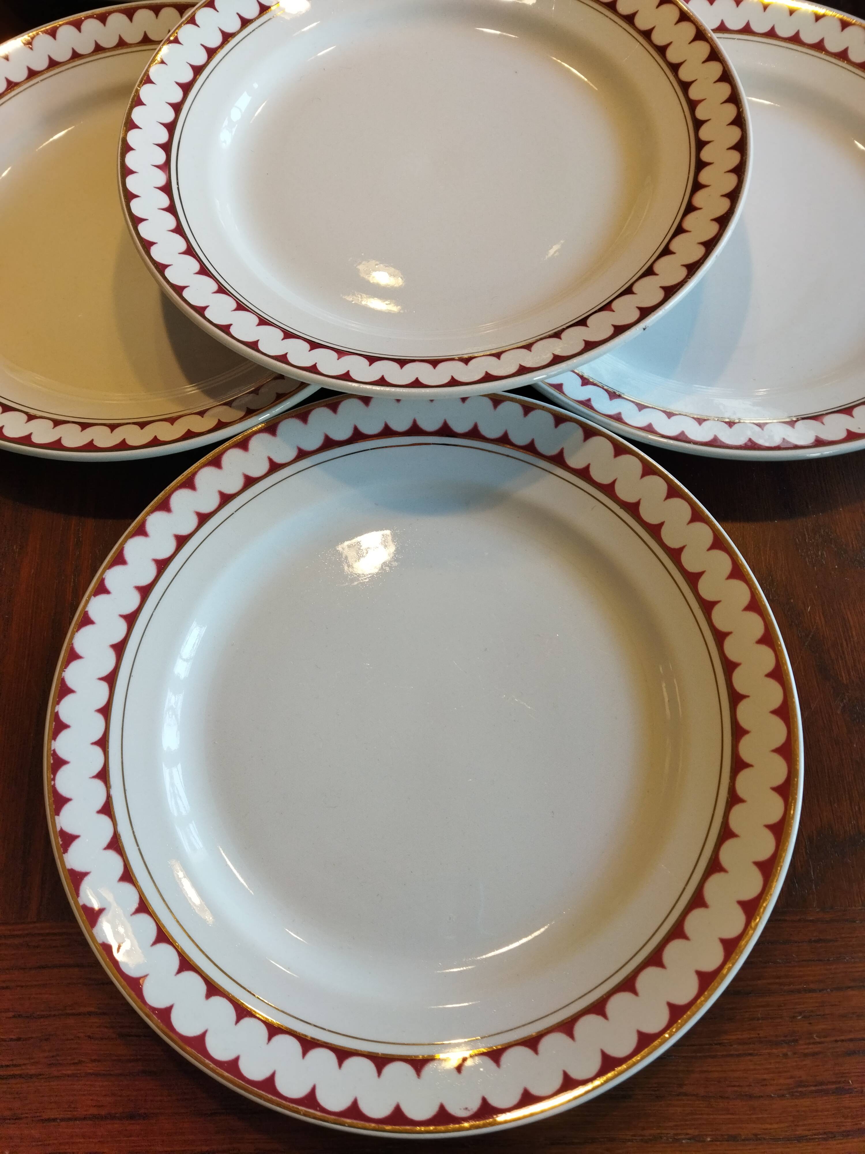 12 flat plates K&G Lunéville, Madrigal model