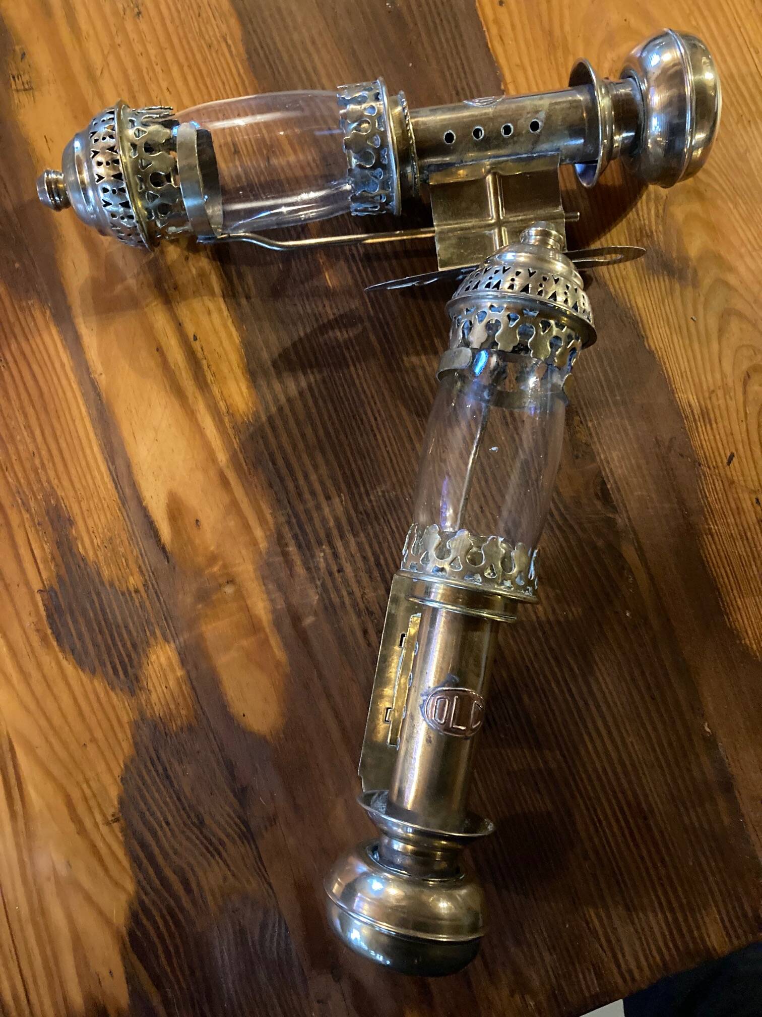 Pair of brass railway wall sconces, DLC Wagon Lit lamps