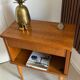 Table de chevet vintage en bois clair