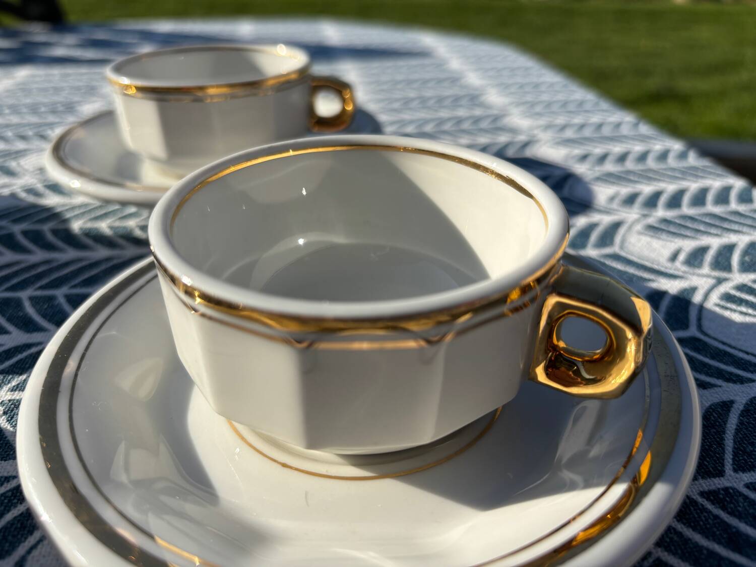 4 tasses bistrot Pillivuyt France
