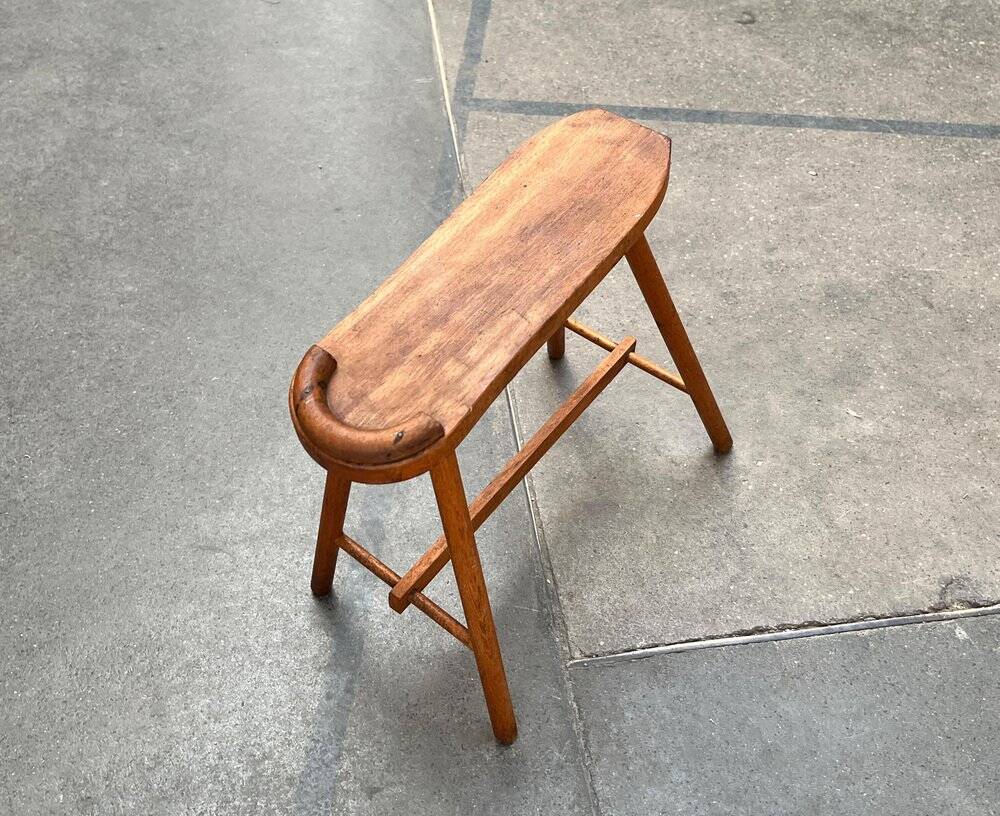 Vintage wooden shoe rack with grease, mid-century, 1950s.