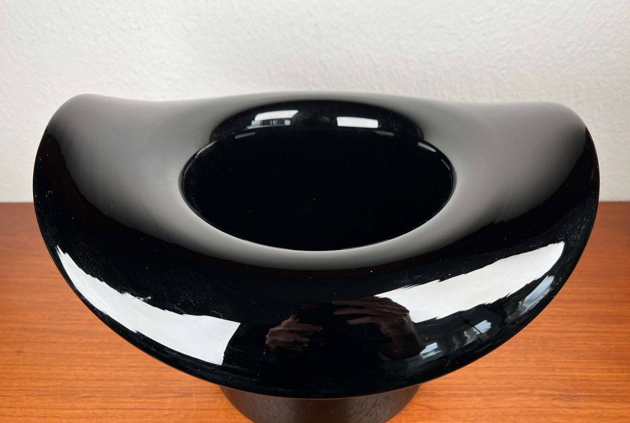 Vintage Italian vase top hat in Murano glass, 1980s.