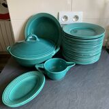 Service de table en faïence turquoise