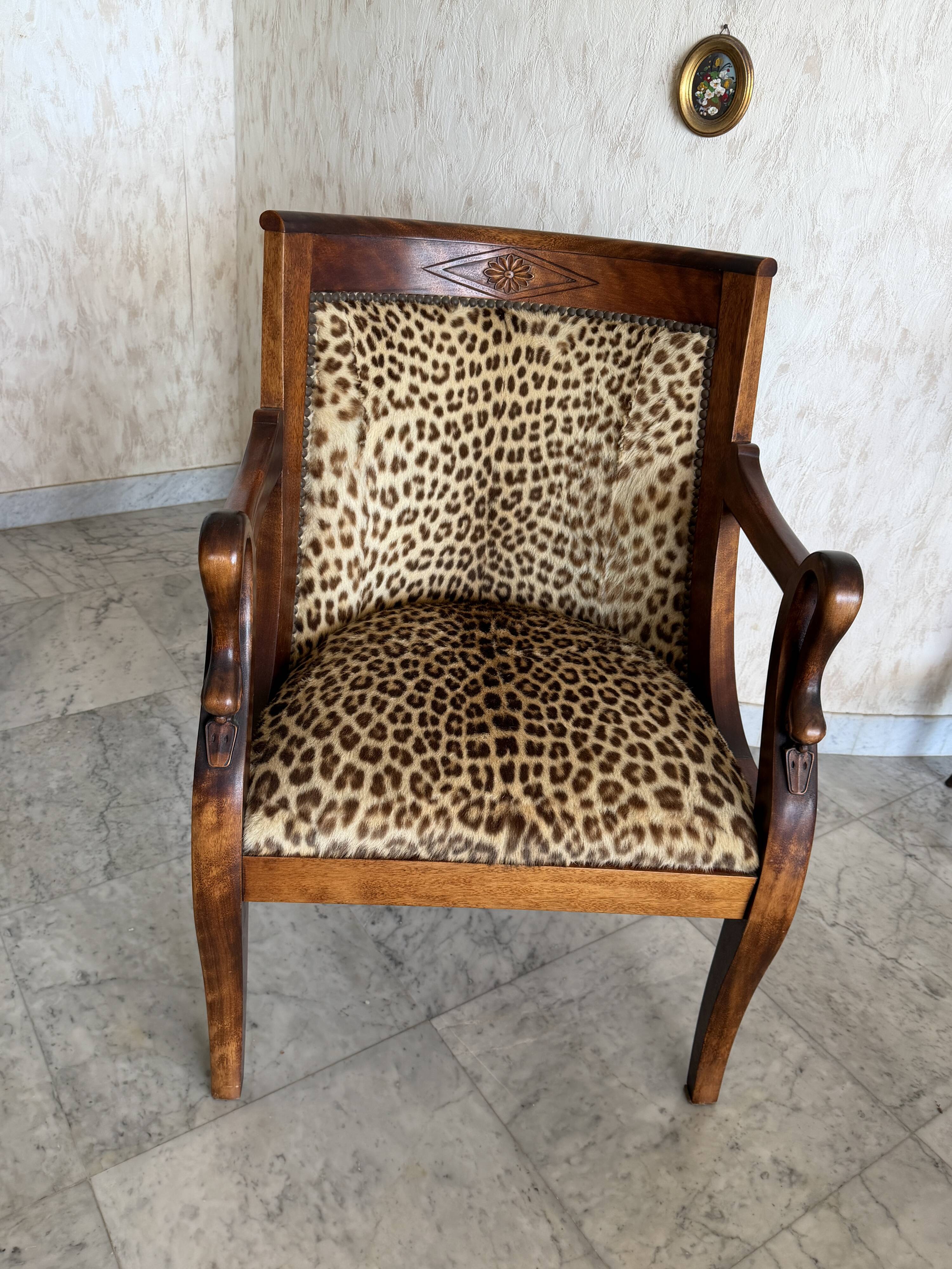 Fauteuil style Empire / Consulat à col de cygne