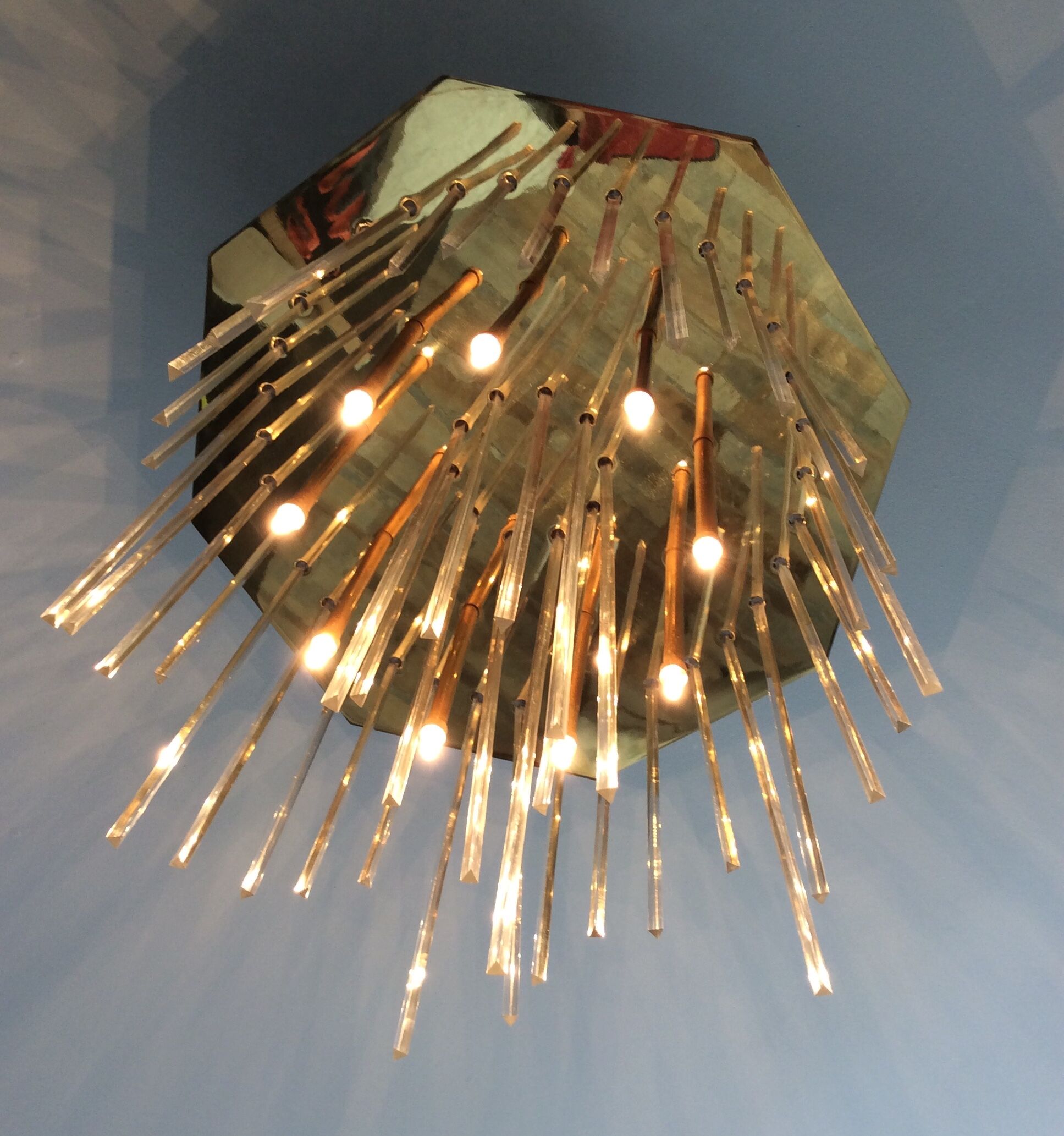 J.T Kalmar chandelier in brass and plexiglass of the 70s