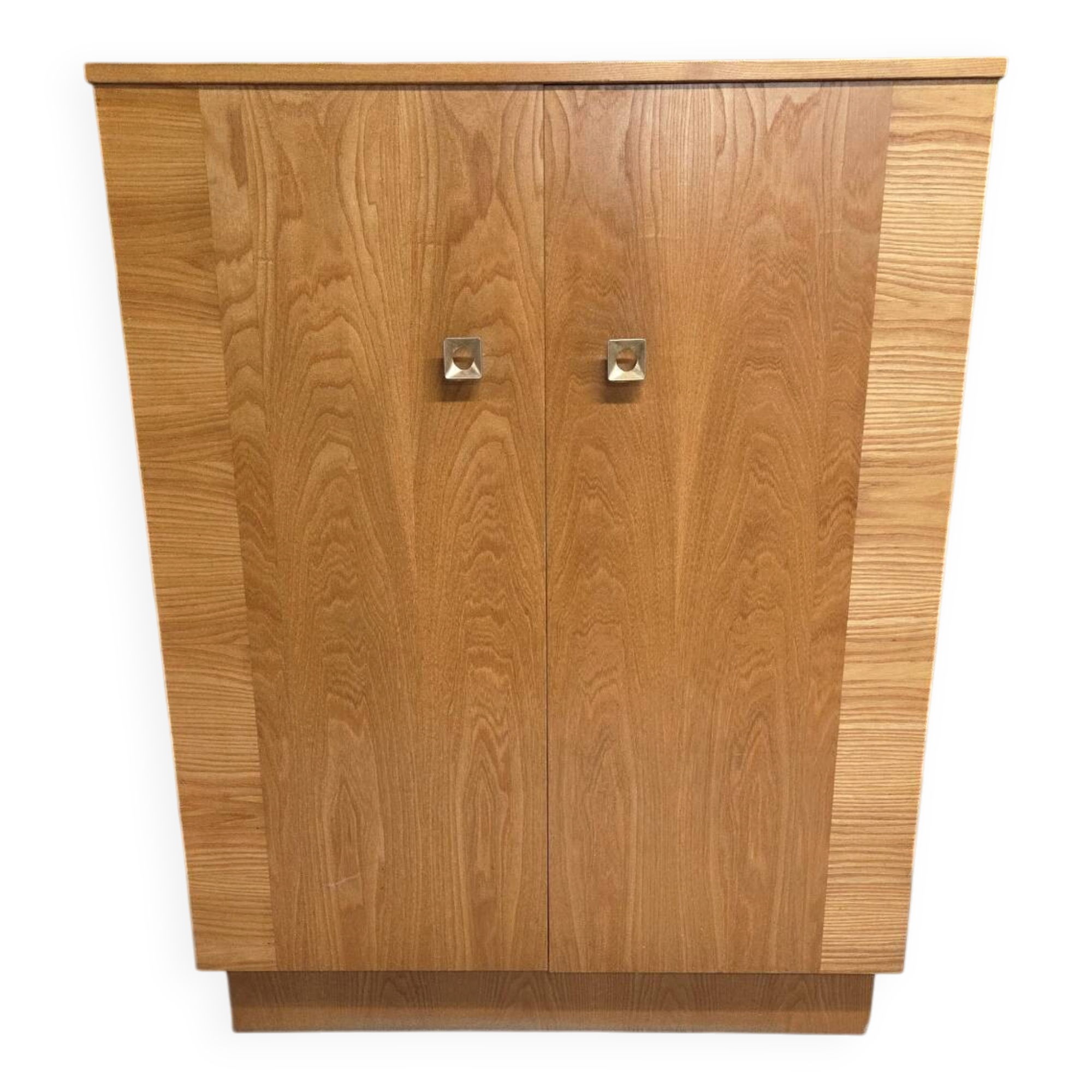Vintage furniture from the 70s – Light wood