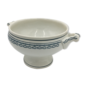 Saint-Amand soup tureen