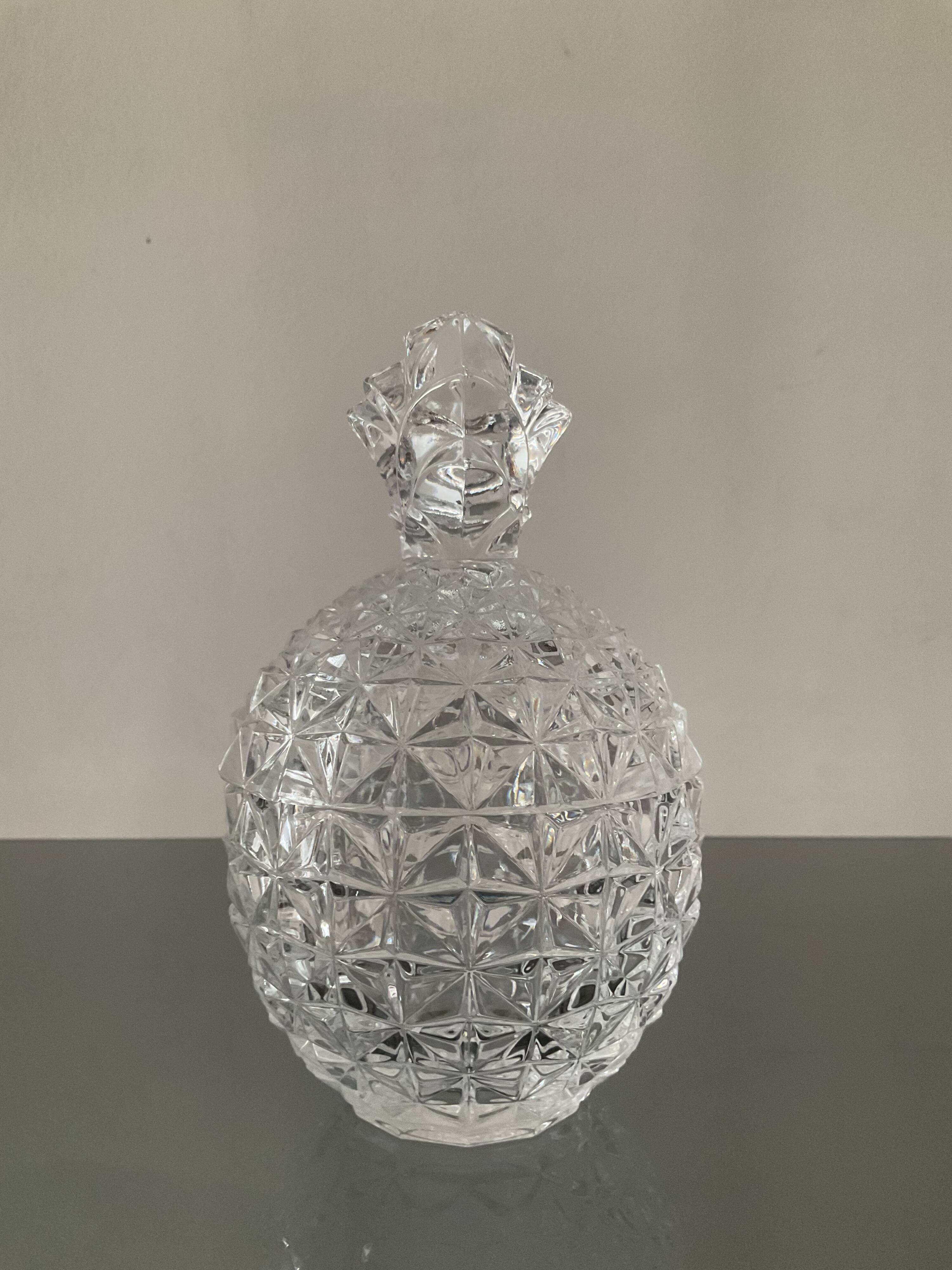 Empty-pocket candy pineapple vintage crystal