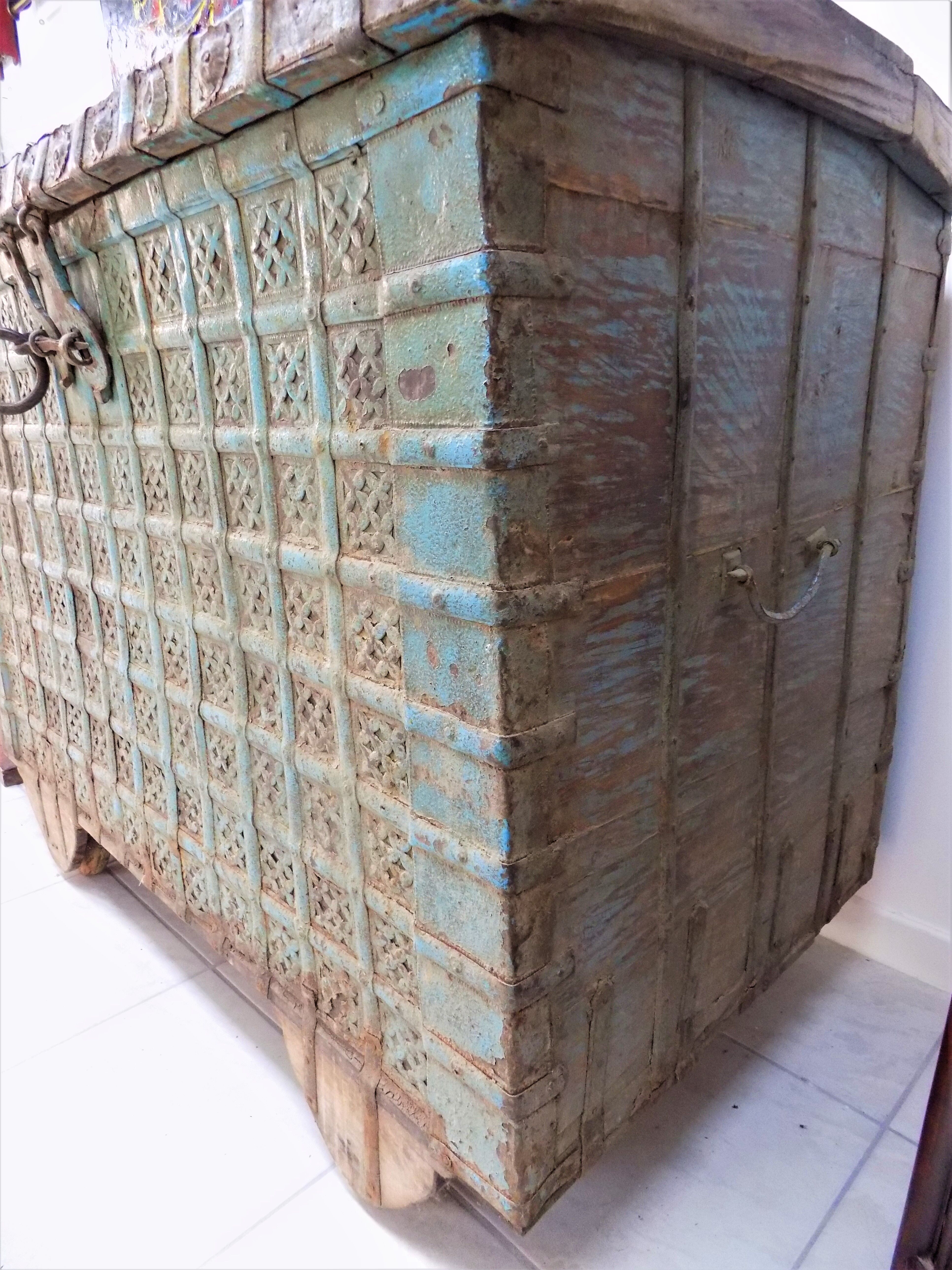 19th-century wooden wheel box