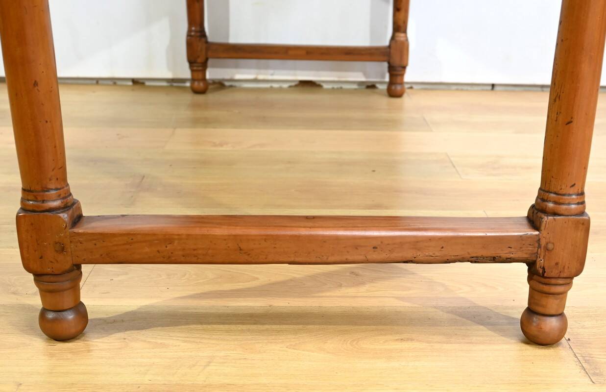 Property Farm Table in Cherry, Louis XIV style – Early 19th century
