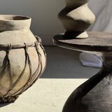 Sexy Neck - Solid wood (monoxyle) brown side table