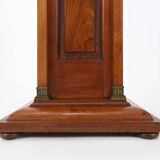 Console ou piédestal en laiton et bois de style antique du XXe siècle
