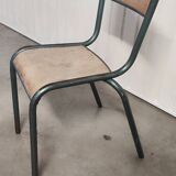 Metal & wood – authentic industrial style