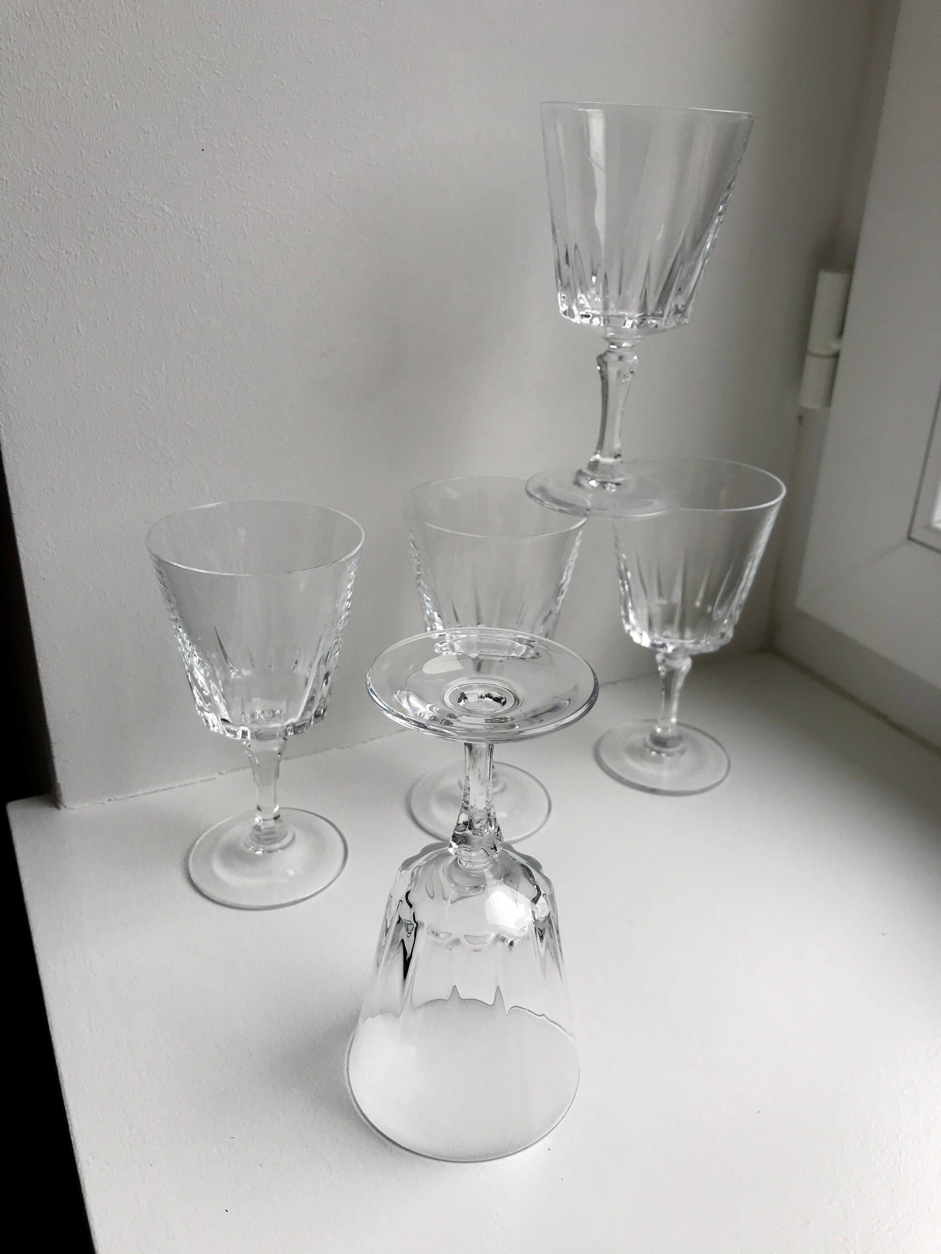 Set of 5 crystal wine glasses 50-60s