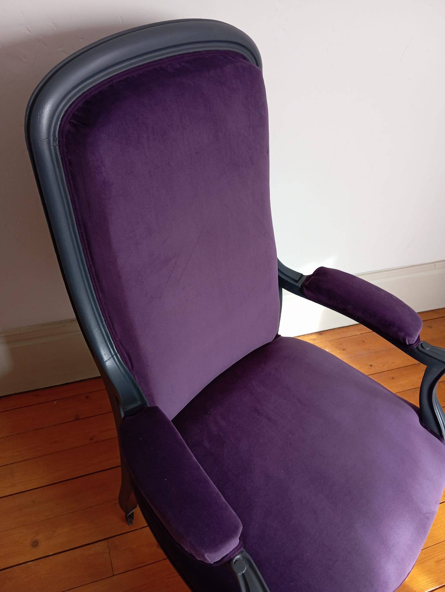 Voltaire armchair from the 19th century, purple velvet