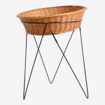 Basket on rattan legs 1950 vintage